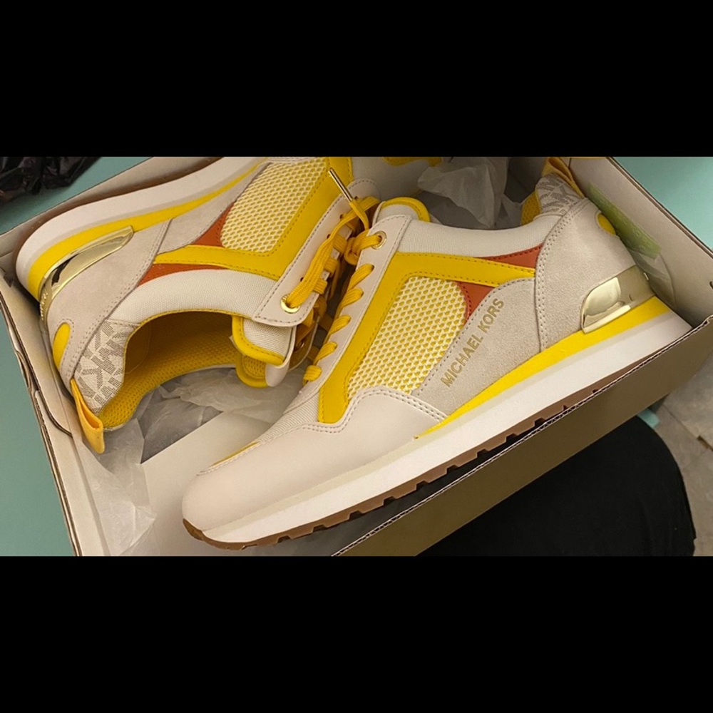 Mk shoes